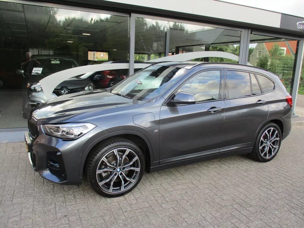 BMW X1 (f48) xDrive25e 220pk Aut